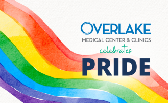 骄傲的彩虹和Overlake标志。